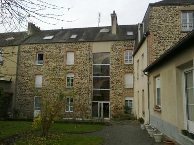 FOUGERES - RESIDENCE POMPIDOU