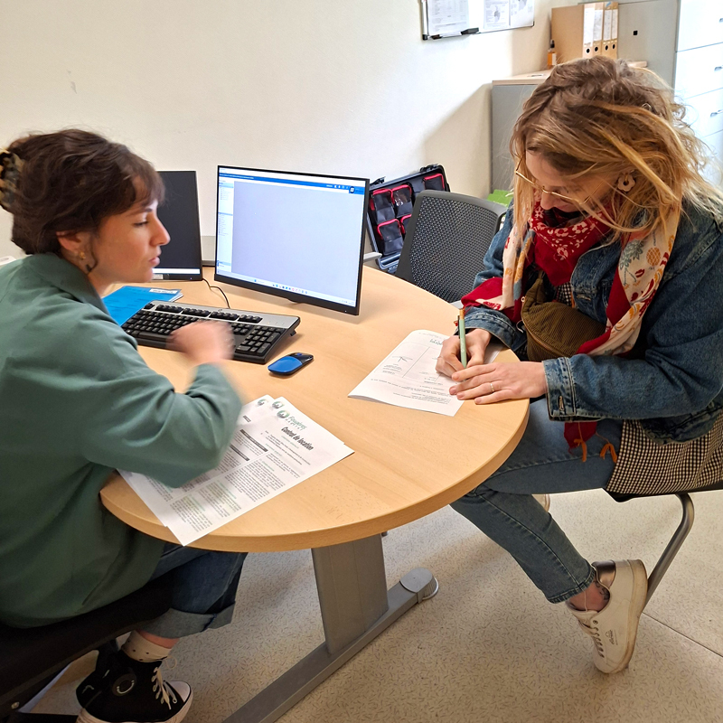 mission-agathe-chargee-de-clientele-fougeres-habitat