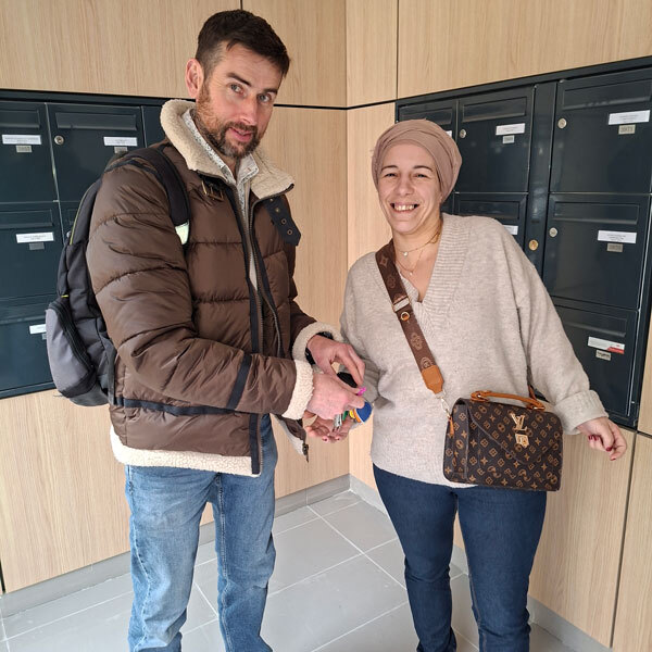 remise-des-cles-nouveaux-locataires-ilot-bertin-fougeres-habitat