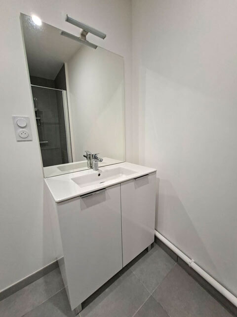 salle-bains-2-appartement-fougeres-habitat-haut-pinterie