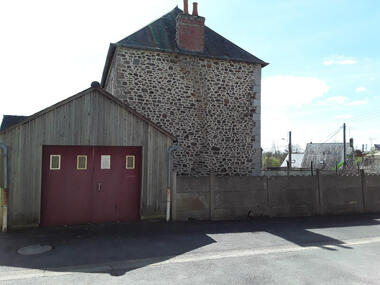 maison-a-vendre-ville-fougeres-avec-garage