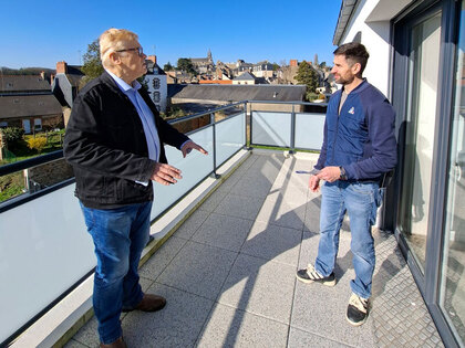 Remise des clés nouveau locataire ilot Bertin Fougères